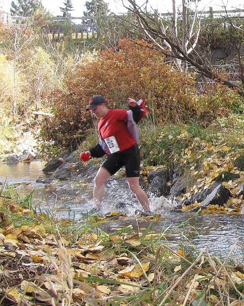 Confederation Park 4k 2011 Creek Crossing